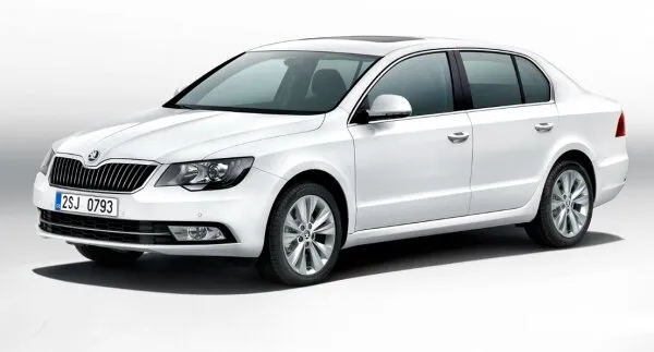 2014 Skoda Superb 1.6 TDI CR 105 PS DSG Green Tec Elegance Araba