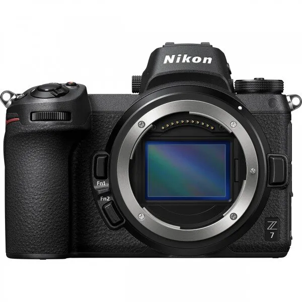 Nikon Z 7 Gövde Aynasız Fotoğraf Makinesi