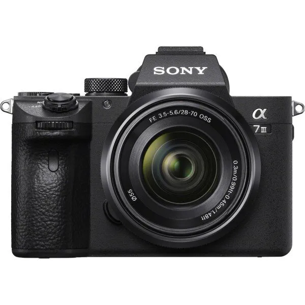 Sony A7 III 28-70mm 28-70 mm Aynasız Fotoğraf Makinesi