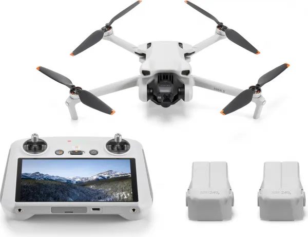 DJI Mini 3 Fly More Combo (DJI RC) Drone