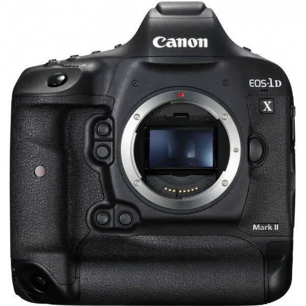 Canon EOS-1D X Mark II DSLR Fotoğraf Makinesi