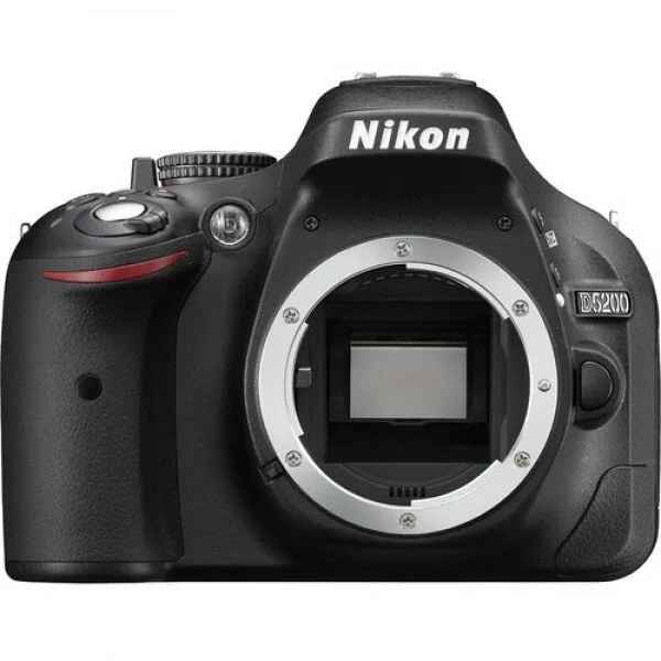 Nikon D5200 DSLR Fotoğraf Makinesi