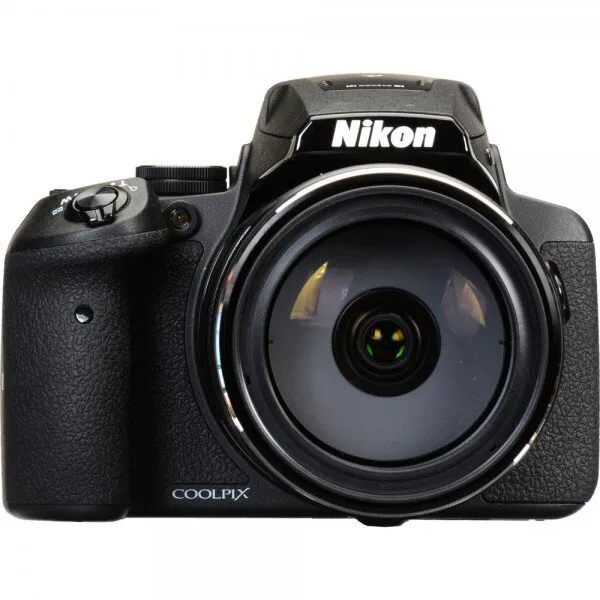 Nikon Coolpix P900 Kompakt Fotoğraf Makinesi